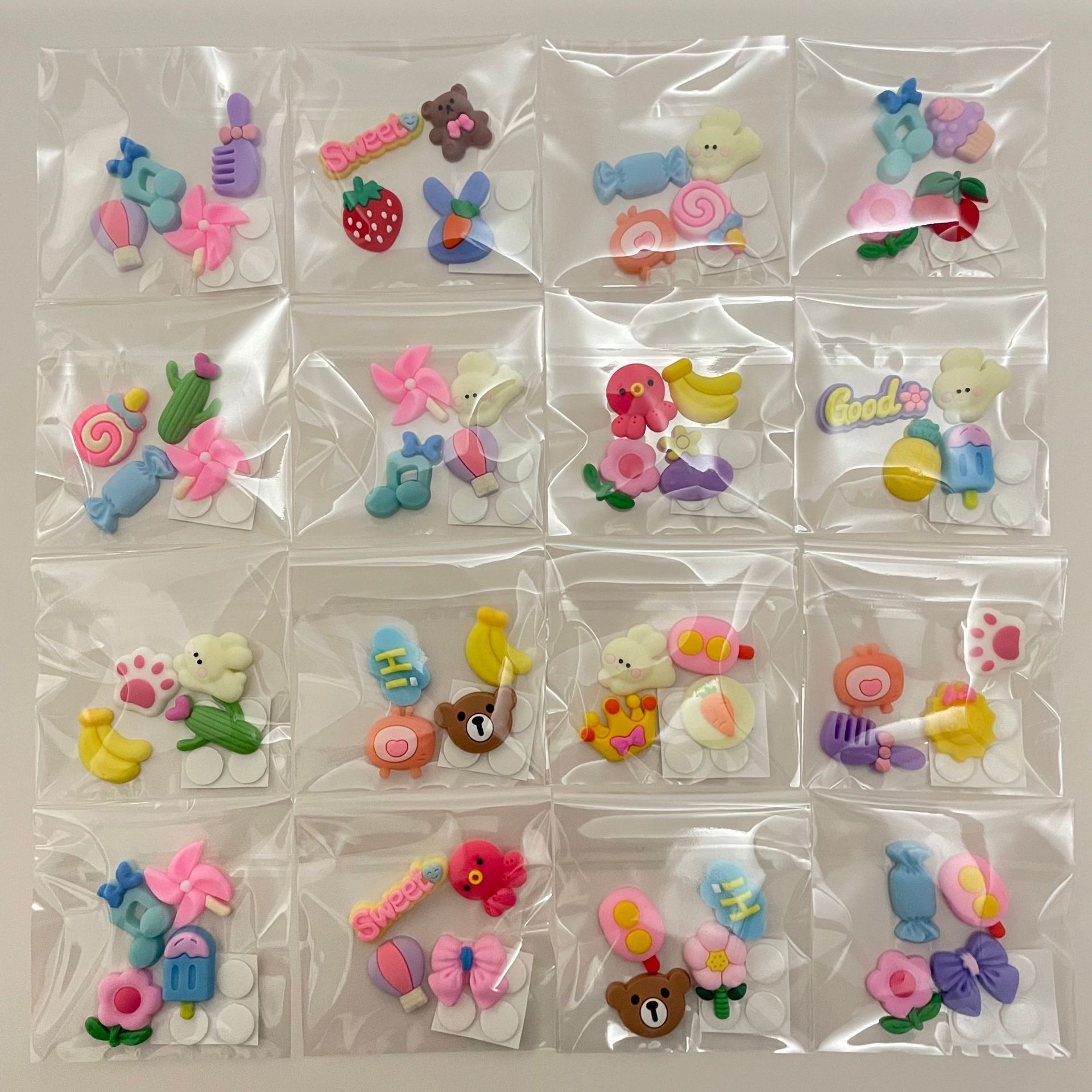 A four -dimensional sticker 4 pack