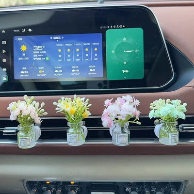 Light Fragrance Car Interior Decoration Car Perfume Aromatherapy