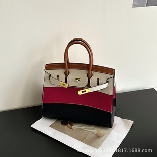 �W���Lƴɫ�K���EP���Ƽy������߼���ײɫŮʿ���μ�б����F؛