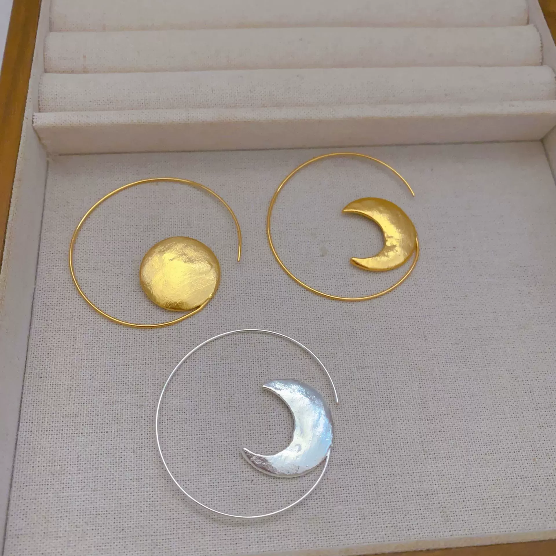 设计师款小众复古不对称日月同辉气质百搭耳环铜镀真金个性耳饰女