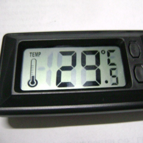 简单车用家用温度计超薄型简易安装实用温度计带双面摩术贴