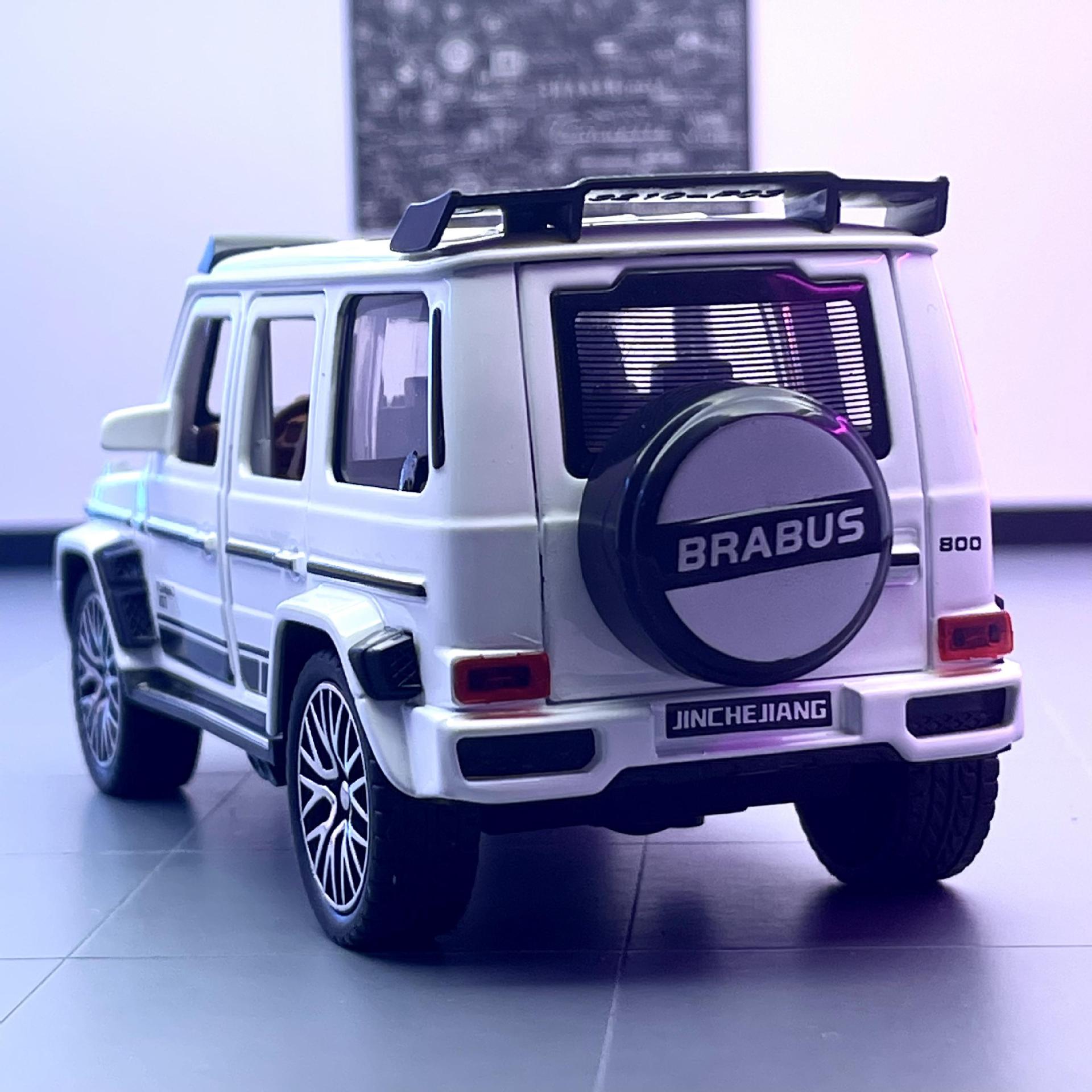 Lijiaxin aleación coche modelo 1:32 Babos G800 vehículo todoterreno tire del coche de juguete con música modelo adornos