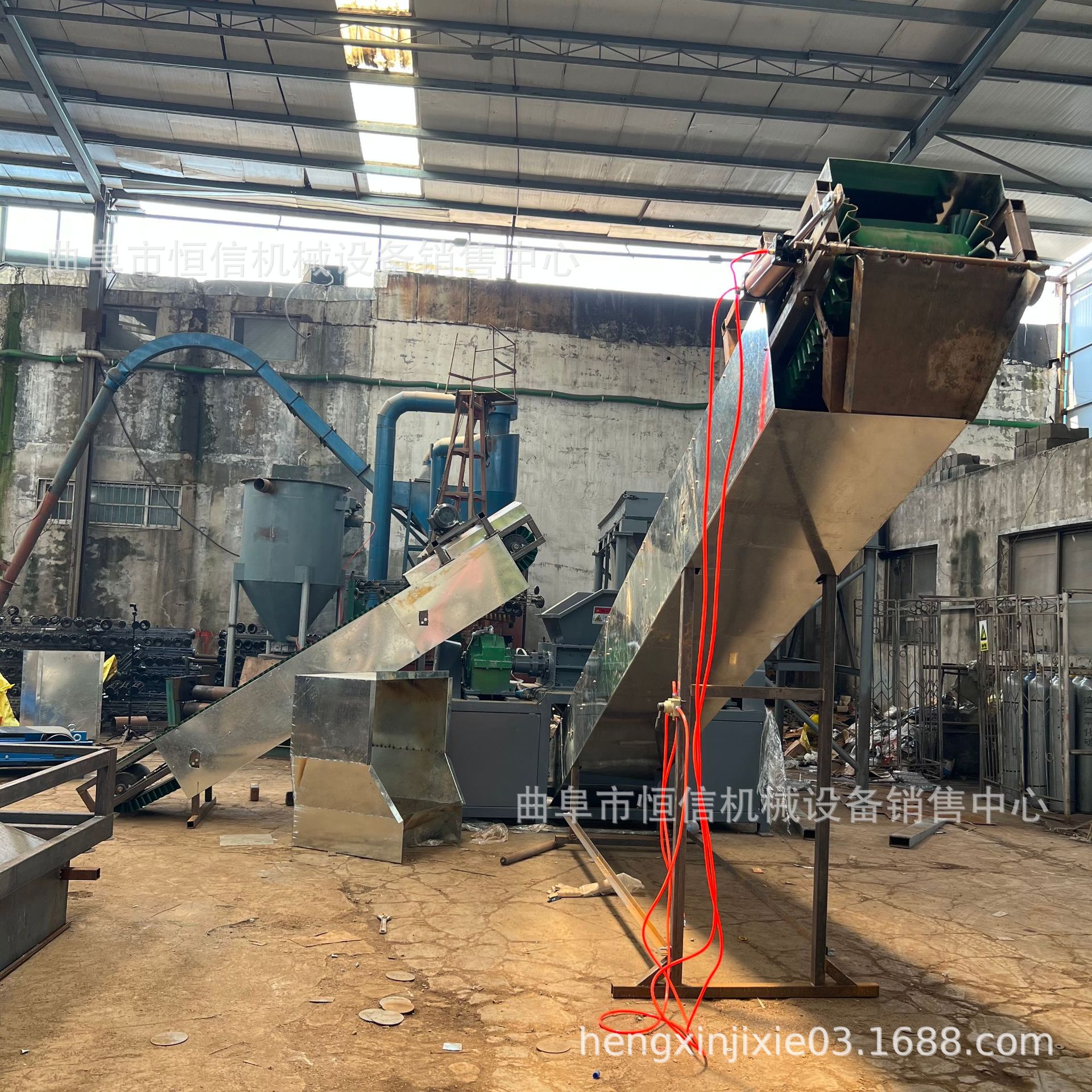 坚果干果大倾角皮带输送机zcjb 电动升降袋装肥料皮带输送机 直供