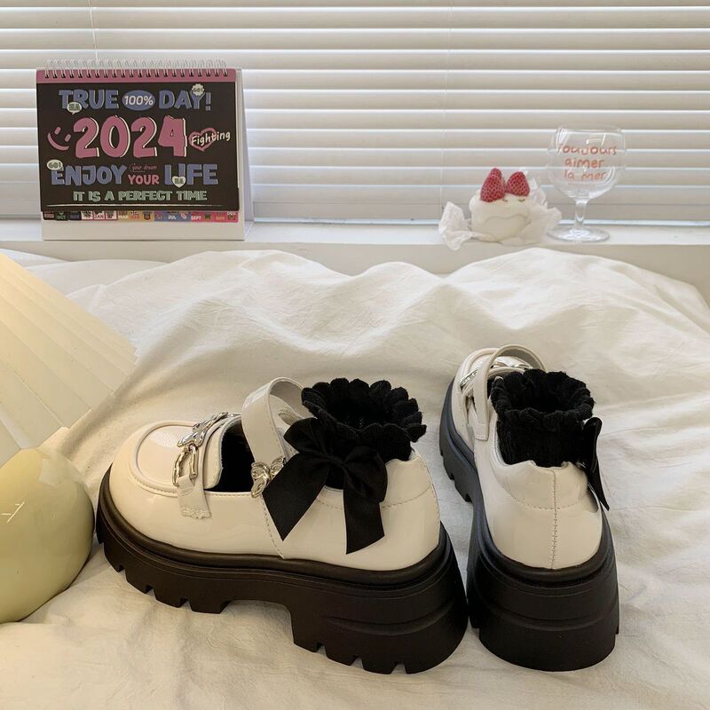 子供用小さな革靴夏モデル2025新しい女の子プリンセスシューズファッショナブルで多用途な英国スタイルの大きな子供用JKシューズ|undefined