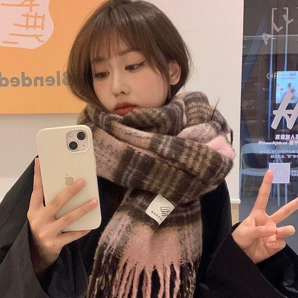 2026 New Style Maillard Autumn and Winter Plaid Scarf for Women, High-End Korean Style, Thickened and Warm, Couple's Shawl, Versatile and Trendy