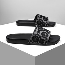 ��ʿ��a��Ь2026�ļ��¿�ԡ��ϴ�������ˮ�羳һ����slippers