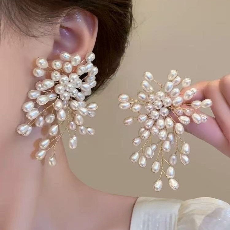 elegant sophisticated earrings pearl handmade with tassels