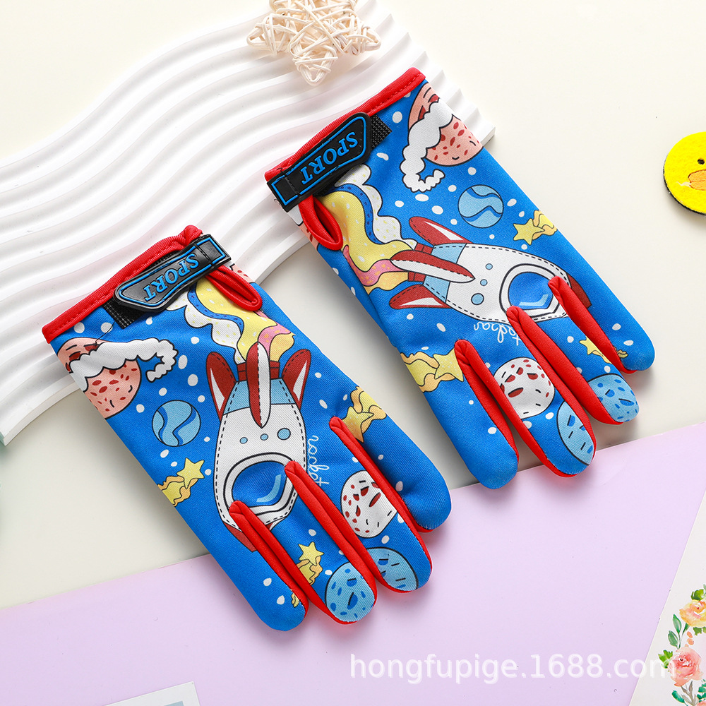 Guantes calientes para niños para montar al aire libre para jugar con nieve gruesa a prueba de viento de dibujos animados y veludo a prueba de agua a prueba de resbalaje guantes de invierno a prueba de frío