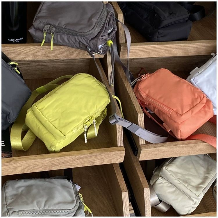 2L Capacity! MobiLe Phone Bag/kettLe/umbreLLa Bag Construction Design Very ReasonabLe! Summer ObLique Backpack 15-08