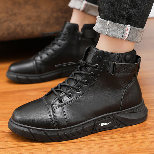 Hot-selling plus-size trendy Martin boots for men—British-style men's boots, high-top casual leather boots for men.