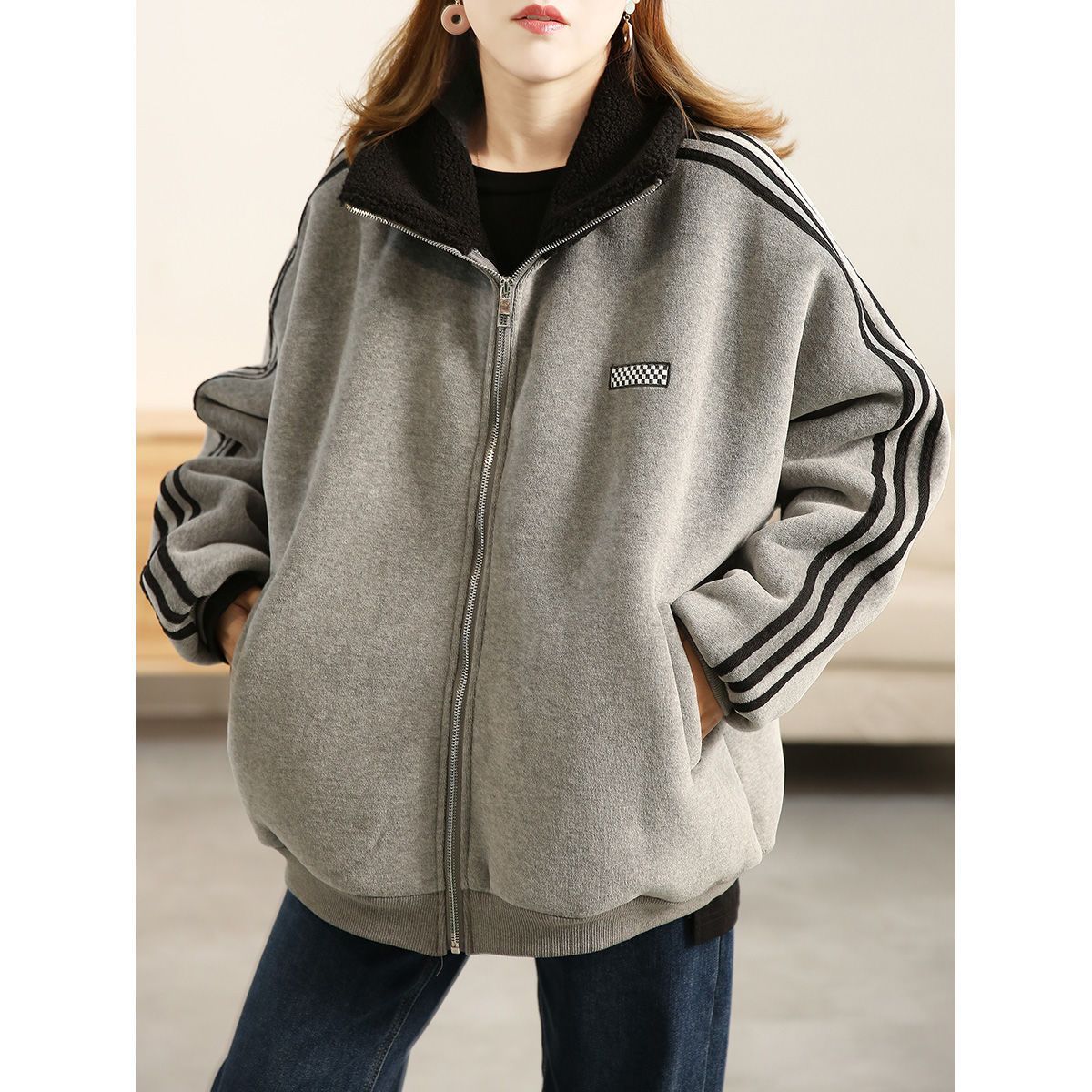 休闲运动风加绒保暖外套女2022冬装宽松大码开衫卫衣羊羔毛棉服女