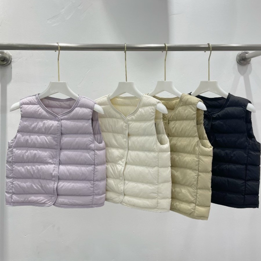 Children's Light down Vest for Girls and Boys 2024 Autumn Inner Vest 90 White Duck down Warm Medium and Large Kidsren's Inner Liner