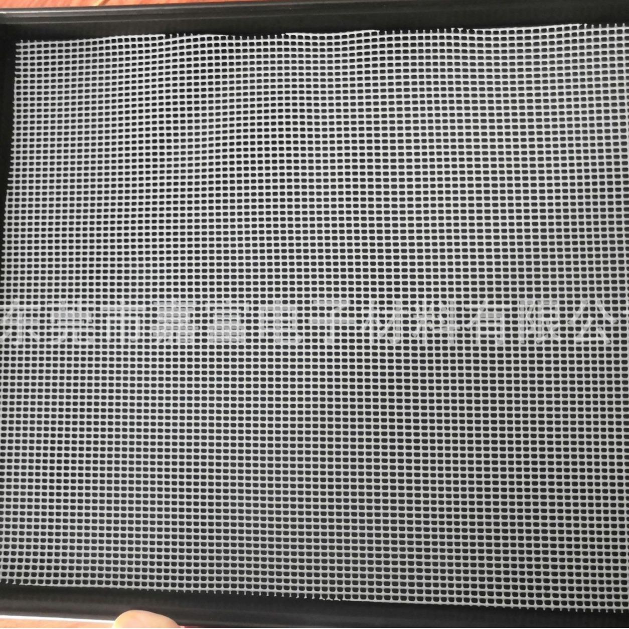 东莞防静电硅胶防滑垫黑色灰色防静电网格防护垫