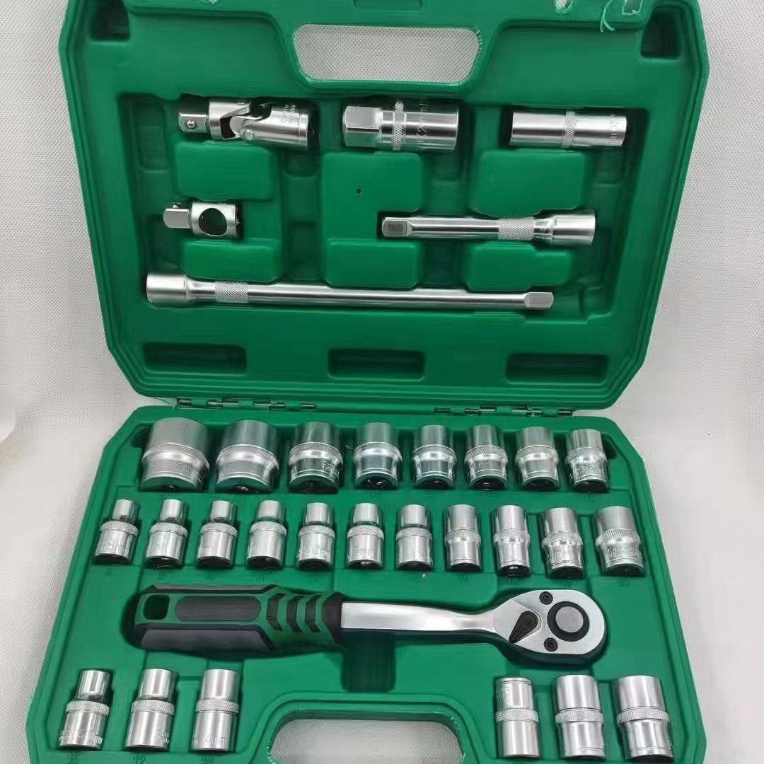 汽修工具套装棘轮扳手汽车修理工具修车套筒组合多功能套装工具箱