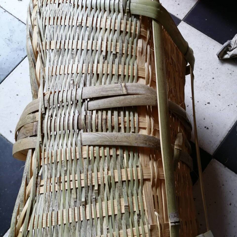 手持ちの大きな竹かご、竹編みの家庭用果物狩り、野菜かご、卵、小さな竹かご、収納かご|undefined