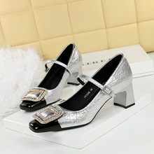 5298-K32 Banquet Women's Shoes Coarse Heel Middle Heel Light Mouth Color blocked Square Head Metal Water Diamond Buckle Strap Single Shoe