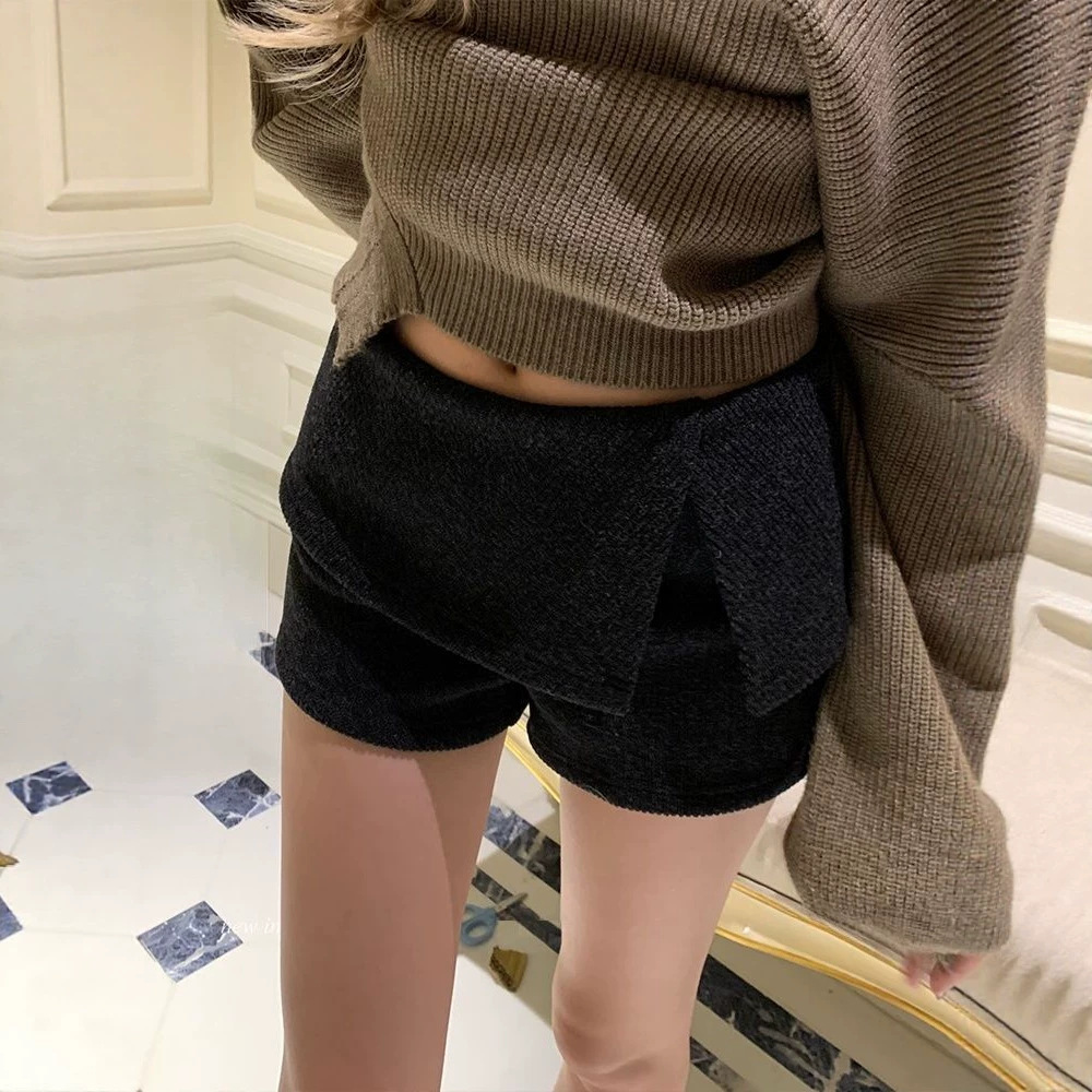 辣妹黑色直筒显腿长加厚毛呢短裤女2026秋冬季中高腰包臀休闲裤女