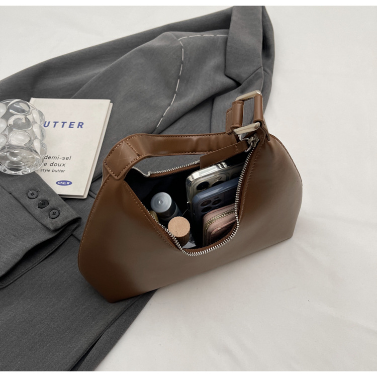 Sotto le ascelle da donna 2024 nuovo modello minimalista a mezzaluna con temperamento versatile, viaggio casual, consistenza portatile,_voghion.com