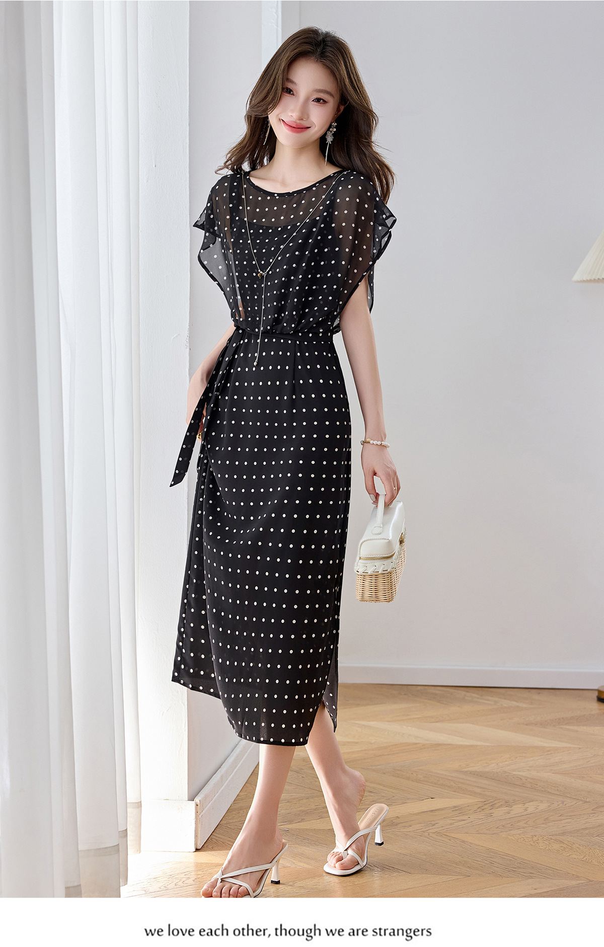 Đầm maxi nữ thắt eo thiết kế tân cổ điển cao cấp — màu đen, Chấm tròn chi tiết 7