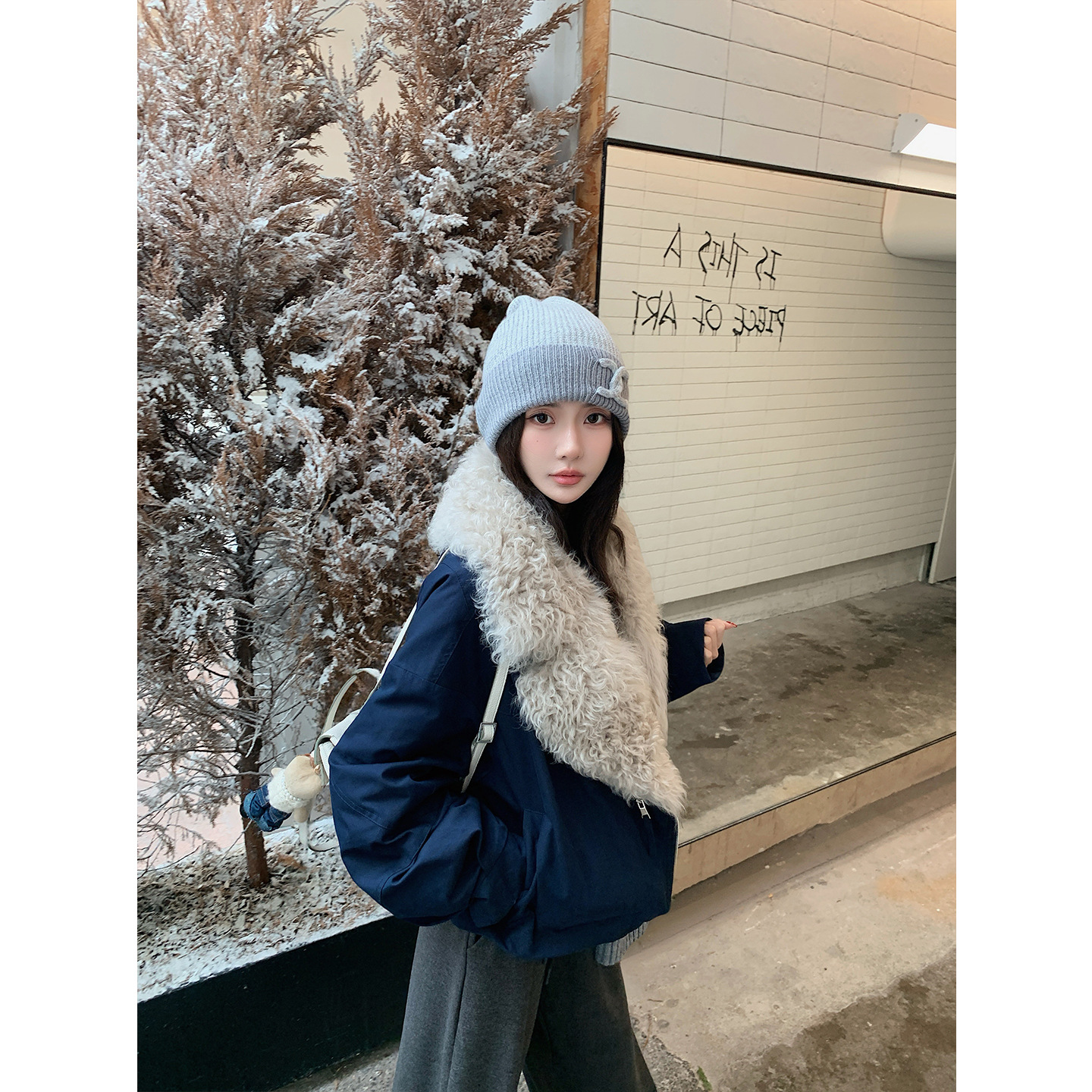 Super Nice Lamb Fur Collar 90 Goose down down Jacket Women's Short 2025 New Style Small Young Style Large Fur Collar