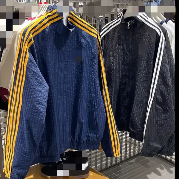 Spring and Autumn Unisex Jacket with Three Stripes, Woven Windproof Autumn Jacket Sports Suit tK2606
