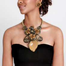 �W���羳�¿��ֹ������朂��ԕr��Ůʿ�i朸߼��г����F���Ů�