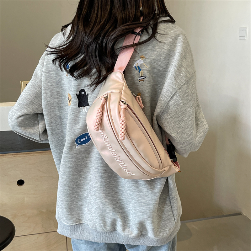 Coreano ins moda bolsa de cintura versátil para mujeres verano 2024 nuevo estilo simple bolso de hombro de moda bolso de mochila super caliente