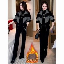 时尚休闲运动服套装女2025秋冬季新款加绒保暖中老年妈妈装两件套