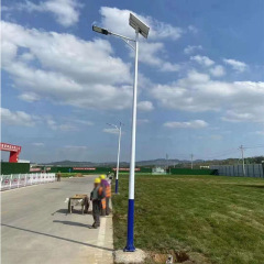 卸売カスタム屋外スタジアムライトポール道路照明ledソーラーメーカー直販ソーラー街路灯ポール
