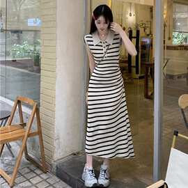 Polo连衣裙女夏季新款修身显瘦法式茶歇条纹无袖拼接针织裙子长款
