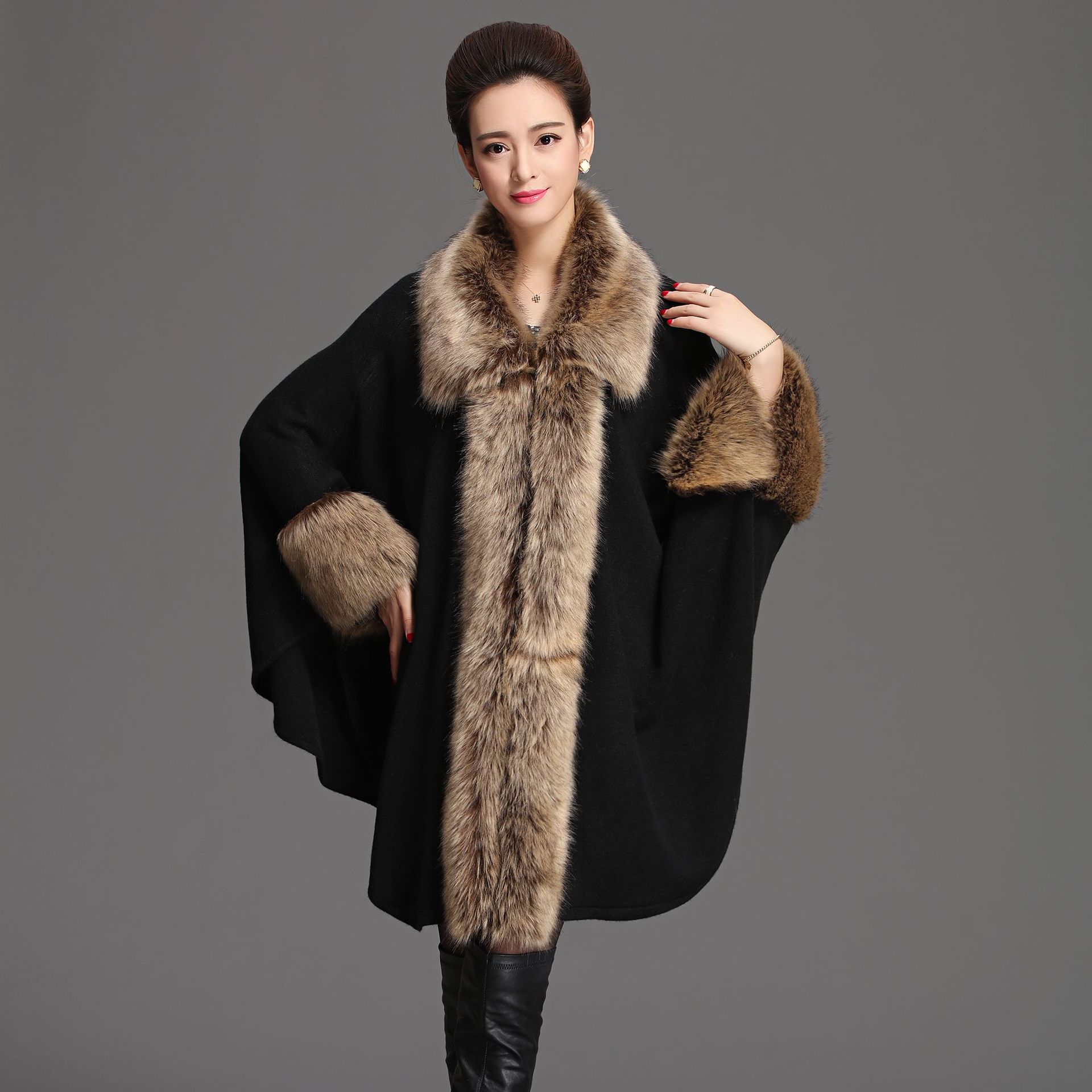 Fur collar cape Cape large lapel fur cape for women_voghion.com