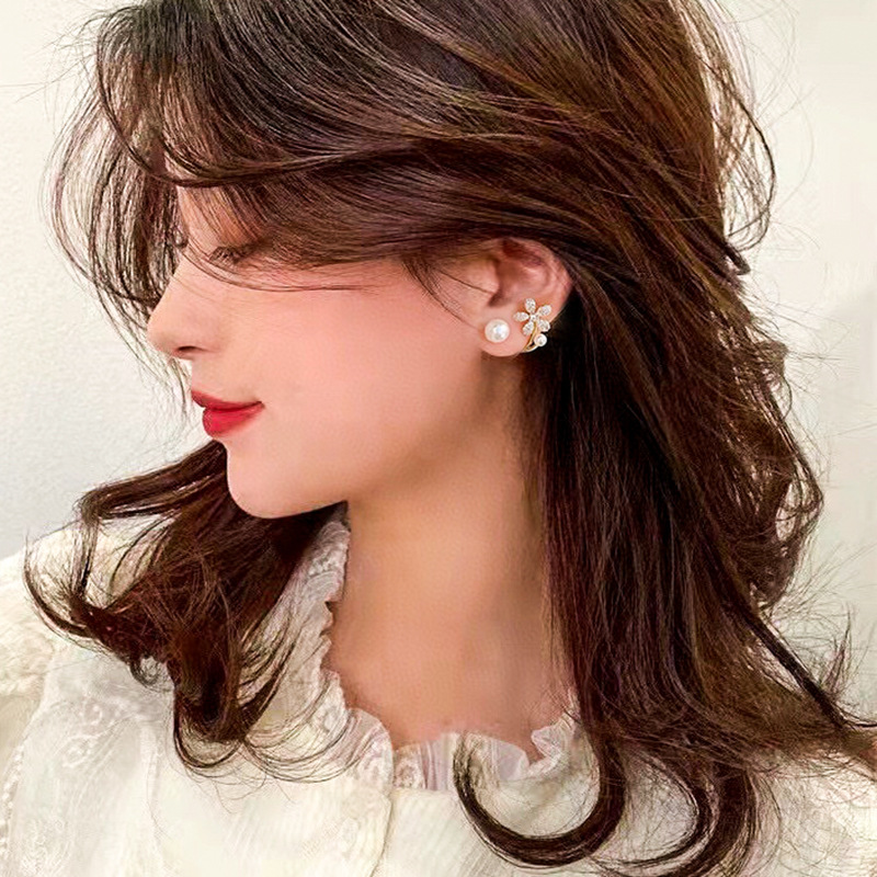 日韩小雏菊耳钉ins感小众天然淡水珍珠耳环20