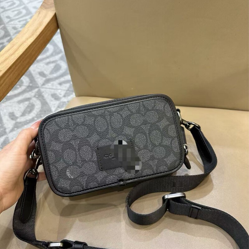 Cross-Border New Men's Bag Wyatt Single Shoulder Crossbody Bag Camera Bag Trendy Brand Men's Small Square Bag Double Zipper Monogram Bag Cross-Border New Men's Bag Wyatt Single Shoulder Crossbody Bag Camera Bag Trendy Brand Men's Small Square Bag Double Zipper Monogram Bag