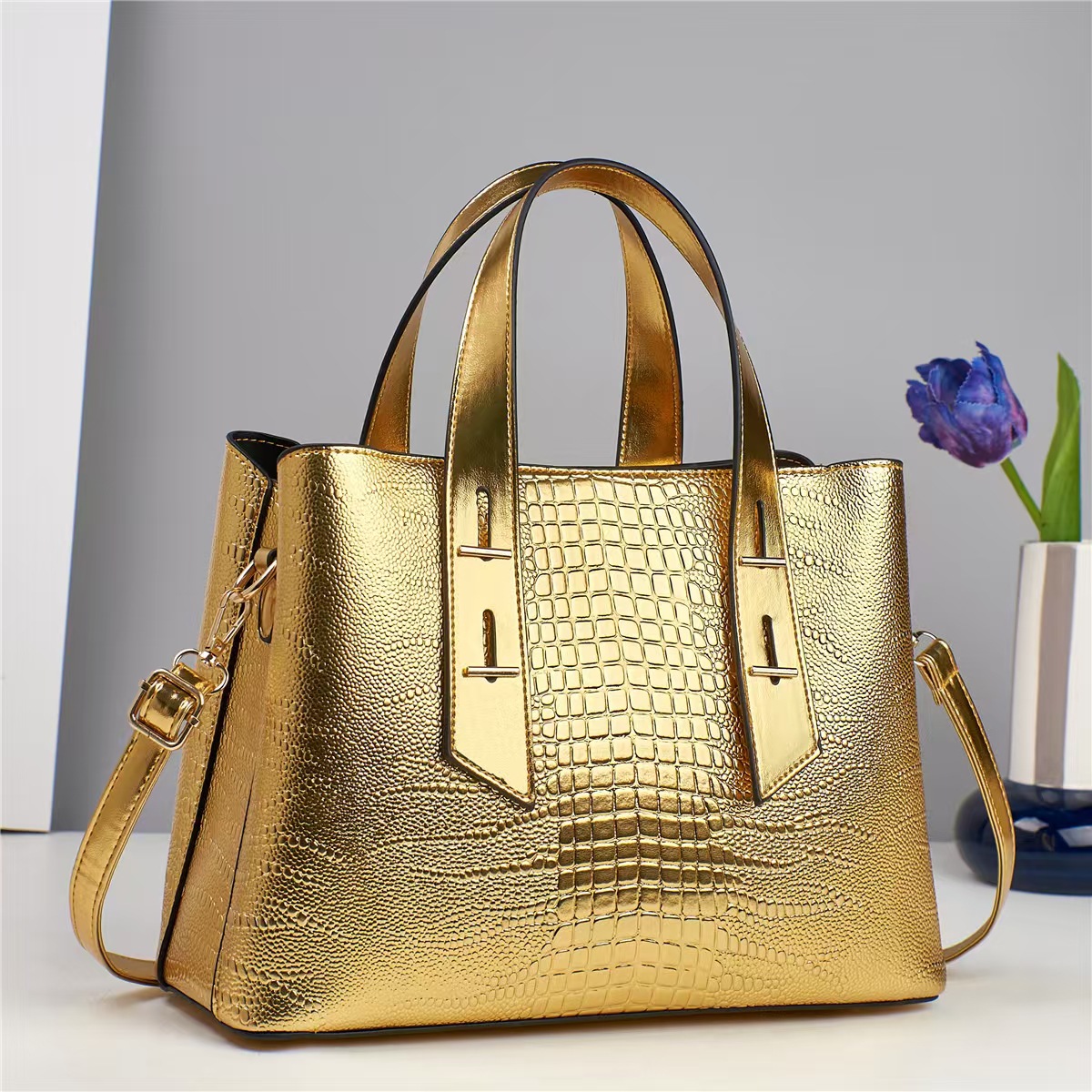 Bolso de moda 2025, nuevo mochila de viaje casual, clásico cocodrilo, bolso de hombro, bolso de mano