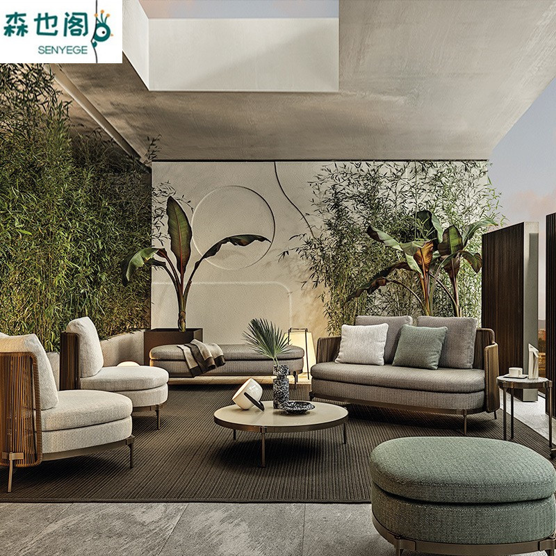 Diseñador de sofá al aire libre nórdico silla de lujo ligera trenzada de caña villa área de alojamiento residencial hotel patio área de ocio muebles
