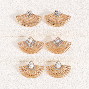 [Golden Luxury] Sector-shaped Earrings Set - Zinc Alloy and Glass Material, Exquisite Gemstone Inlay