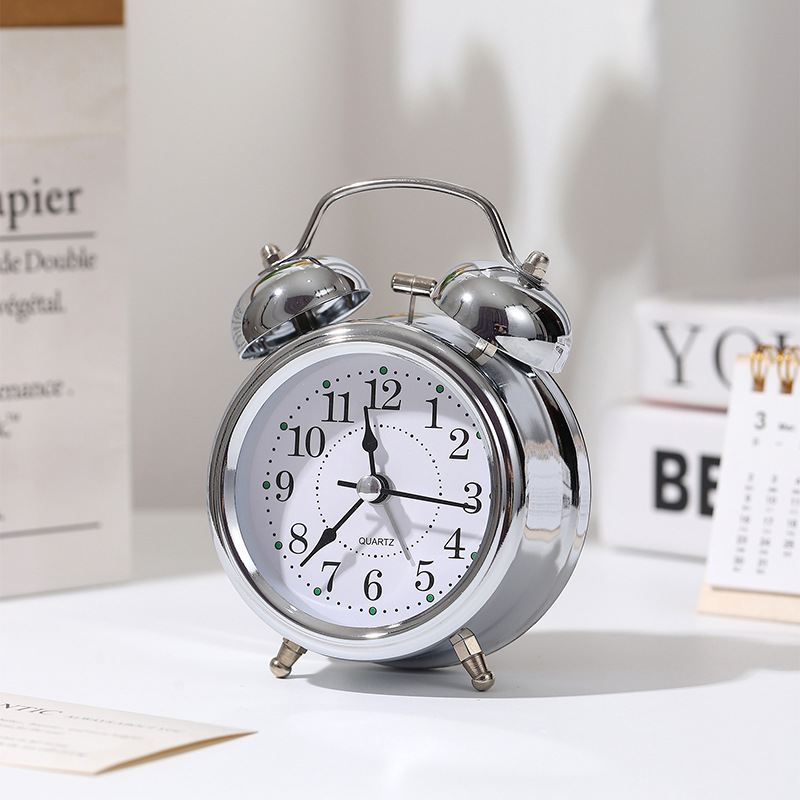 Super ruidoso retro campana despertador dormitorio noche luz mudo reloj regalo creativo estudiante reloj de noche Decoración