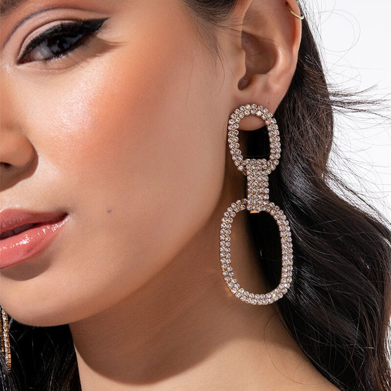 Elegant earrings