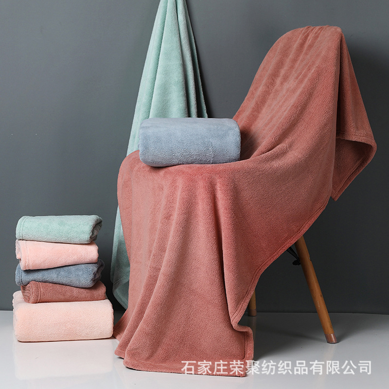 Manufactor customized Coral Bath towel Swimming take a shower thickening soft towel household adult water uptake Beach towel wholesale