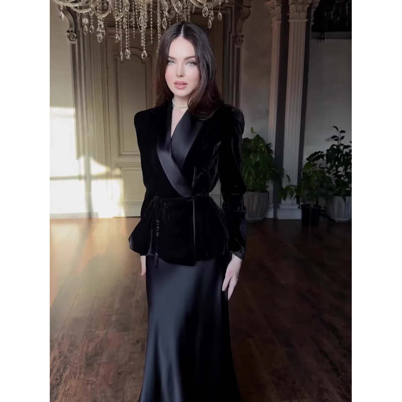 Women's Velvet Suit Jacket And Skirt Set New Fashion_ecoleips.com