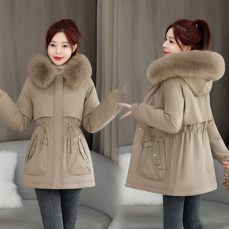Comercio exterior adición de invierno 2025 nuevo estilo de superando la ropa de algodón de mujer versión corta de la chaqueta de algodón suelta image 2