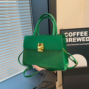 ����Ψ���͹�б�������2024�＾�¿���ֵ���e�μ�Ҹ��С������