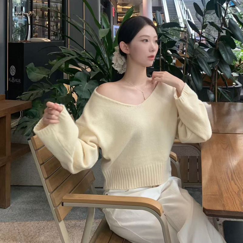 早秋韩国东大门modimood大V领斜露肩收腰侧扣针织衫宽松毛衣女潮|undefined