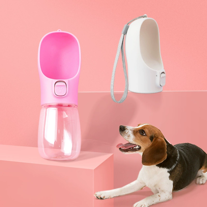 Трансграничная чашка для сопровождения домашних животных Чашка для исходящей воды На открытом воздухе Портативная дорожная бутылка для воды Поилка для воды для собак Бутылка для воды для кошек