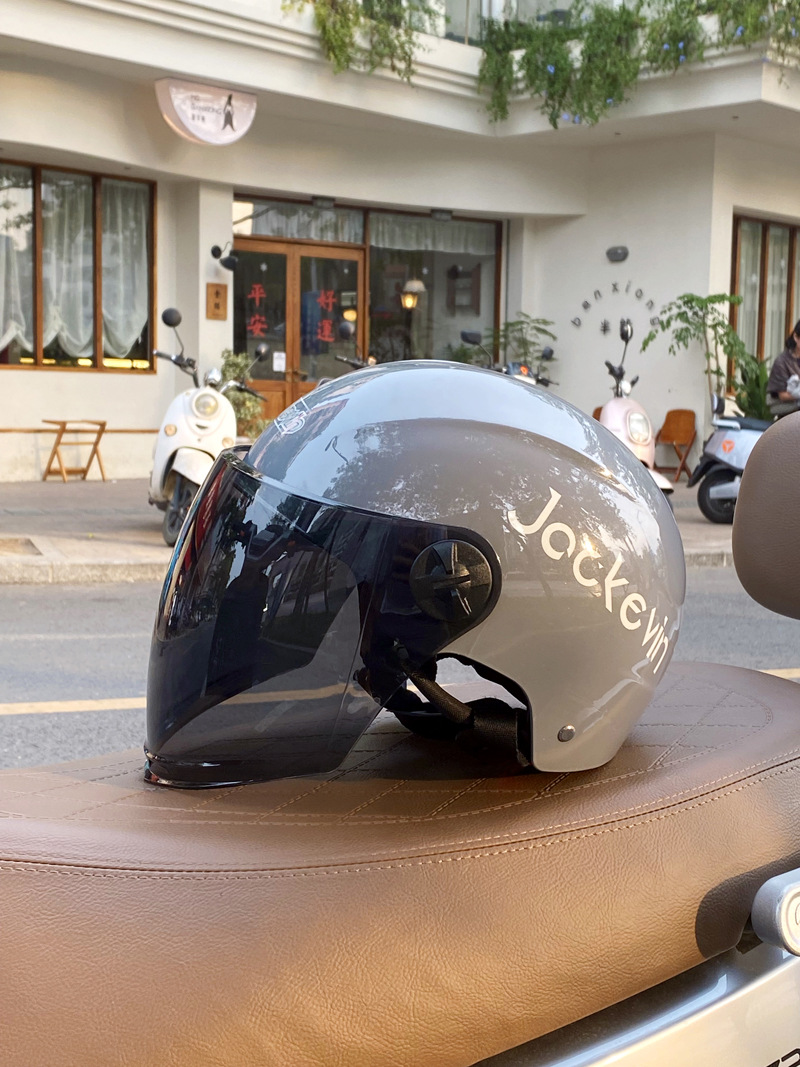 Electric Vehicle Summer Sunscreen Half Helmet - Universal