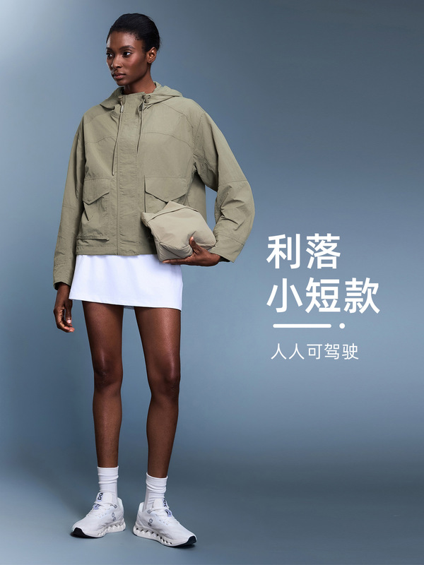 户外抽绳连帽短款风衣宽松透气大口袋运动登山服外套女秋季D25126|undefined