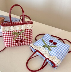 チェック柄ハンドバッグ夏の新しいスタイル小さな新鮮なチェリー仕事ハンドバッグ水玉模様のリボンかわいいクロスボディバッグ