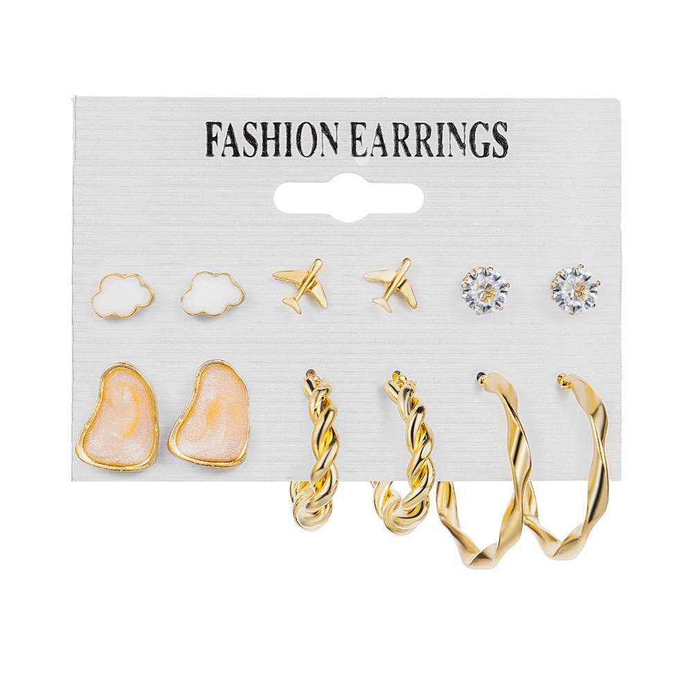 Fashion Heart Shape Butterfly Bow Knot Imitation Pearl Alloy Inlay Rhinestones Women's Earrings 1 Set display picture 4