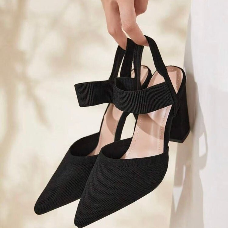 Pointed Toe Chunky Heel Large Size European and American Style High Heels for Outdoor Wear 2026 Summer Solid Color Shallow Mouth Sexy Closed-Toe Sandals for Women