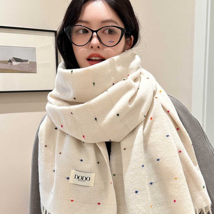 新款格子围巾女冬季高级感马海毛仿羊绒围巾学生百搭保暖披肩围脖